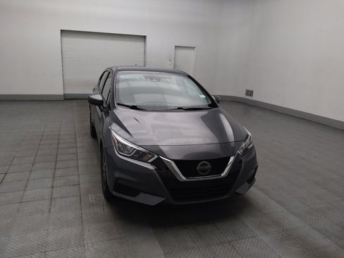Used 2021 Nissan Versa SV FWD image 14