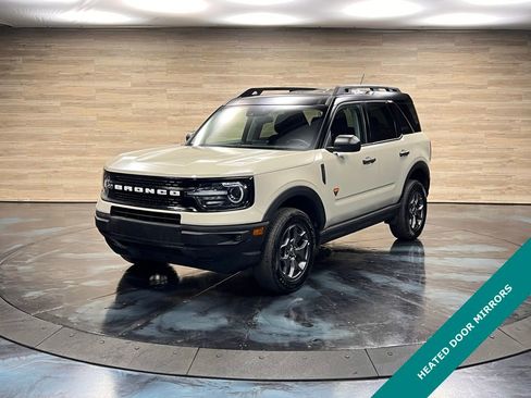 Used 2024 Ford Bronco Sport Badlands image 5