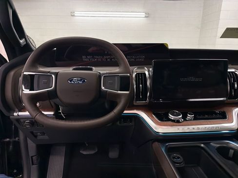 New 2026 Ford Expedition Max King Ranch image 7