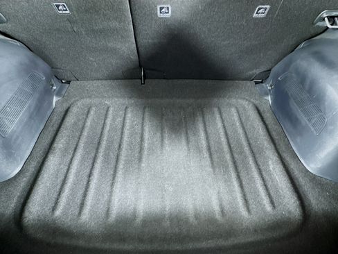 Used 2026 Kia Niro LX FWD image 32