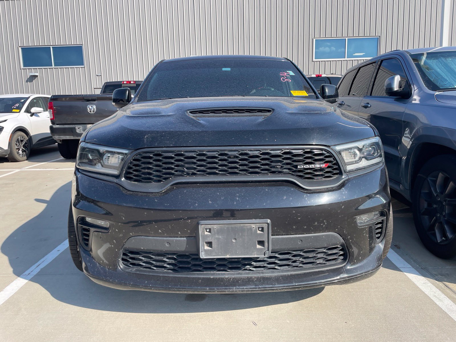 Used 2021 Dodge Durango R/T w/ Blacktop Package RWD image 2
