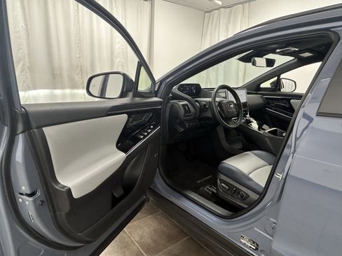 Used 2023 Subaru Solterra AWD image 23