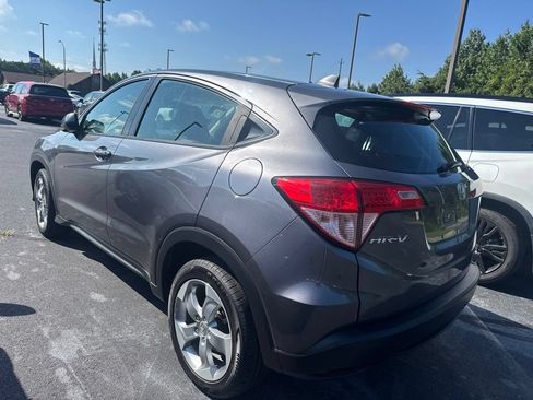 Used 2018 Honda HR-V LX image 4
