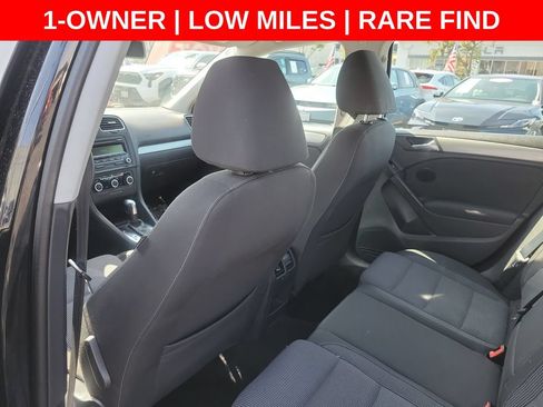 Used 2014 Volkswagen Golf 4-Door FWD image 13