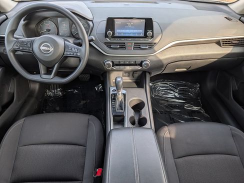 Used 2024 Nissan Altima 2.5 S FWD image 20