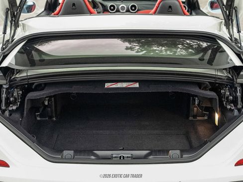 Used 2016 Ferrari California T image 75