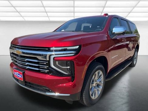 New 2025 Chevrolet Suburban Premier image 29