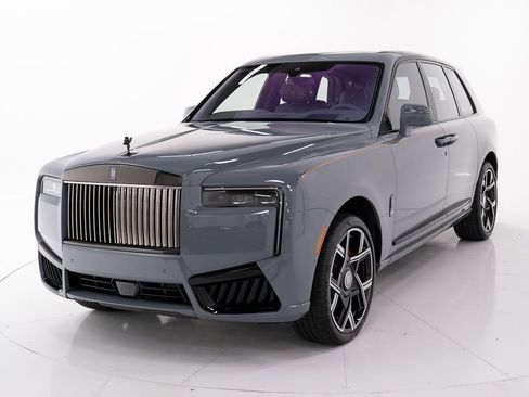 New 2027 Rolls-Royce Cullinan Black Badge AWD/4WD image 1