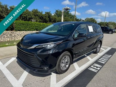 Used 2026 Toyota Sienna XLE