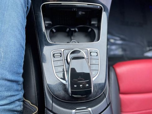 Used 2020 Mercedes-Benz E 450 E 450 4MATIC w/ AMG Line image 30