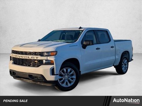 Used 2021 Chevrolet Silverado 1500 Custom image 1