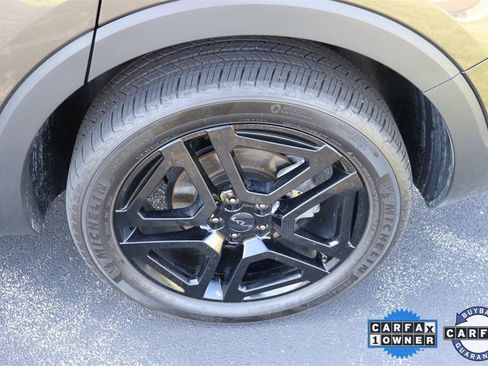 Used 2025 Kia Telluride EX X-Line image 8