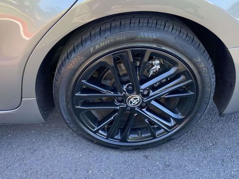 Used 2025 Toyota Camry SE image 9