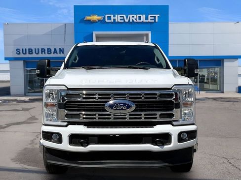 Used 2024 Ford F350 XLT w/ 360-Degree Camera Package AWD/4WD image 3