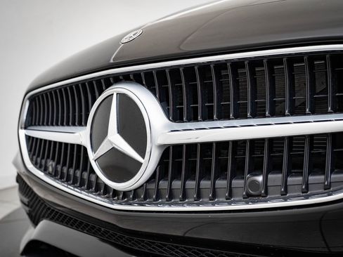 Used 2025 Mercedes-Benz C 300 C 300 image 3