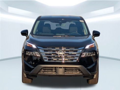 New 2026 Nissan Rogue SV FWD image 11