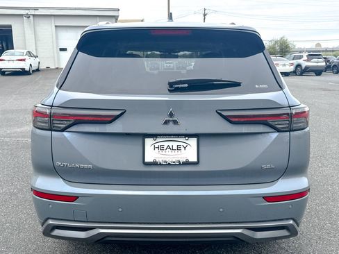 New 2026 Mitsubishi Outlander SEL AWD/4WD image 6