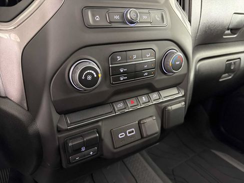 Used 2023 Chevrolet Silverado 2500 Custom w/ Custom Value Package AWD/4WD image 24