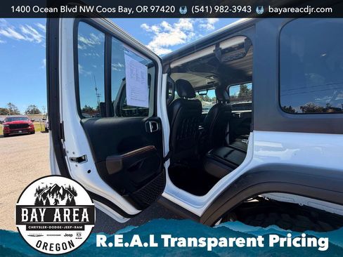 Used 2018 Jeep Wrangler Unlimited Rubicon w/ Steel Bumper Group AWD/4WD image 12