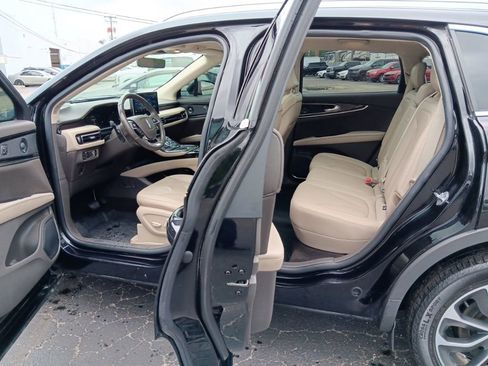 Used 2021 Lincoln Nautilus Reserve AWD/4WD image 10