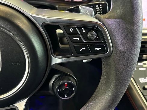 Used 2019 Porsche Panamera GTS image 21