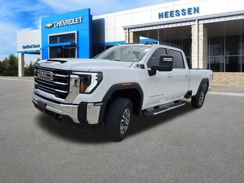 Used 2025 GMC Sierra 3500 SLE w/ SLE Convenience Package AWD/4WD image 9