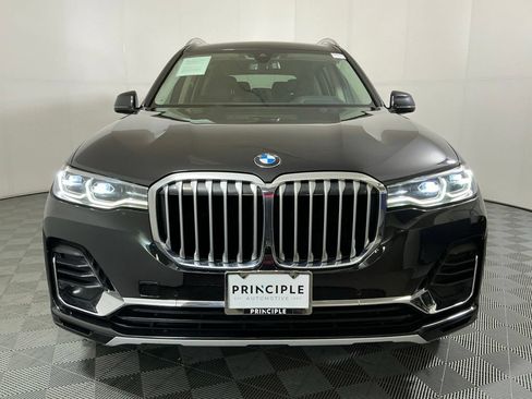 Used 2022 BMW X7 xDrive40i AWD/4WD image 3
