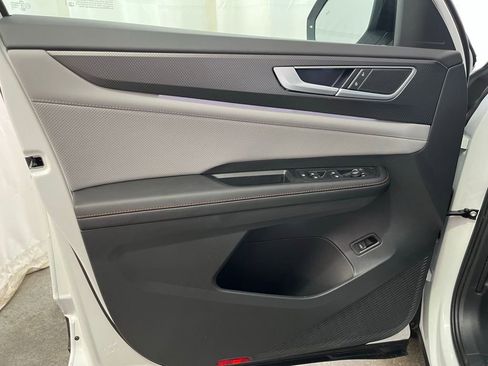 New 2026 Volkswagen Atlas Peak Edition AWD/4WD image 9