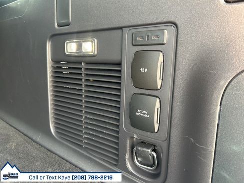 Used 2025 Ford Expedition Max Platinum w/ Driver's Package image 13