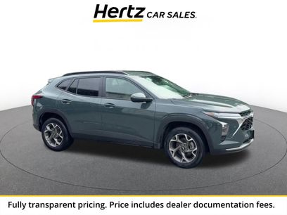 Used 2025 Chevrolet Trax LT
