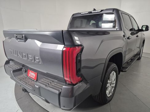 New 2026 Toyota Tundra SR5 AWD/4WD image 4