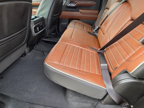 Used 2023 GMC Sierra 1500 Denali Ultimate image 10