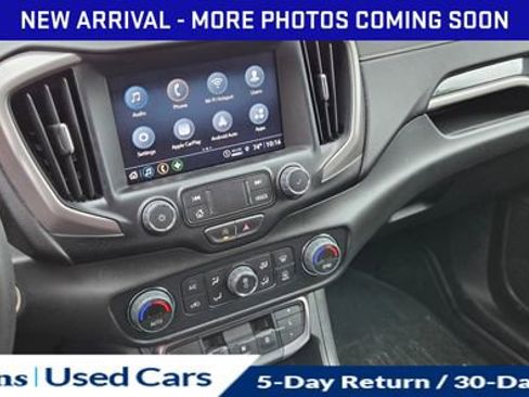 Used 2022 GMC Terrain AT4 AWD/4WD image 16