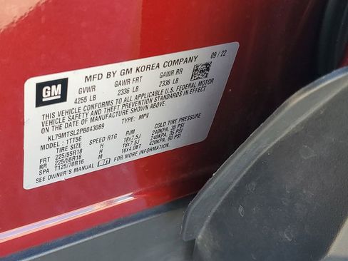 Used 2023 Chevrolet TrailBlazer RS w/ Sun and Liftgate Package image 29