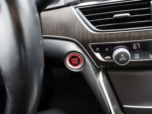 Certified 2021 Honda Accord Touring image 26