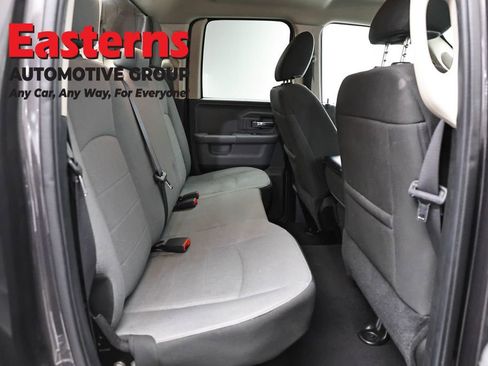 Used 2024 RAM 1500 Classic SLT AWD/4WD image 21