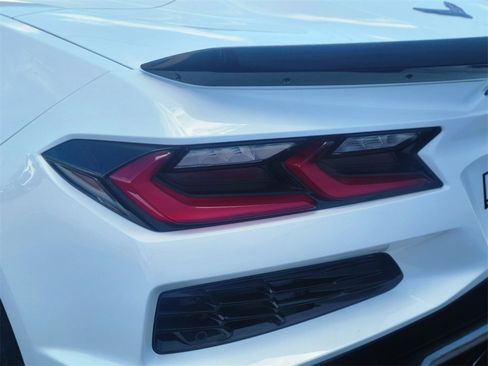 Used 2024 Chevrolet Corvette Z06 image 9