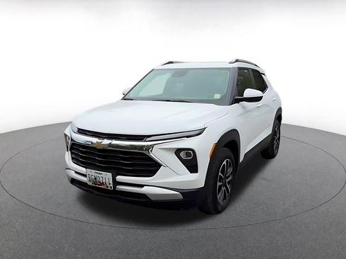 Used 2025 Chevrolet TrailBlazer LT FWD image 7