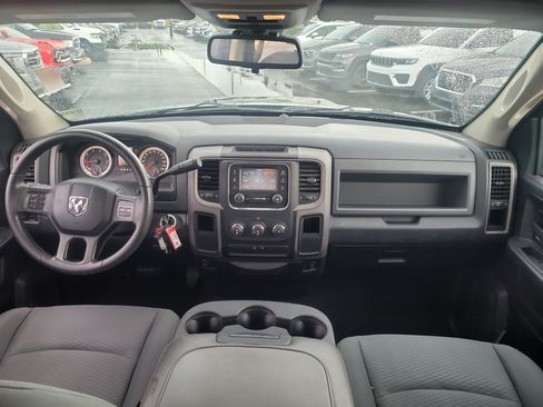 Used 2014 RAM 1500 Express RWD image 13