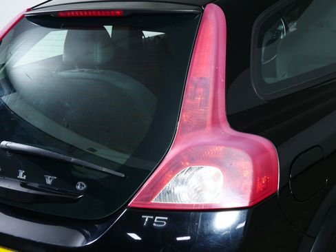 Used 2012 Volvo C30 T5 image 17
