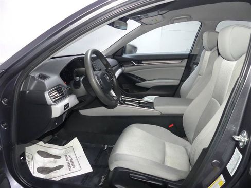 Used 2020 Honda Accord LX image 19