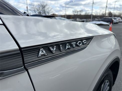 Certified 2023 Lincoln Aviator Standard w/ Premium Package image 47
