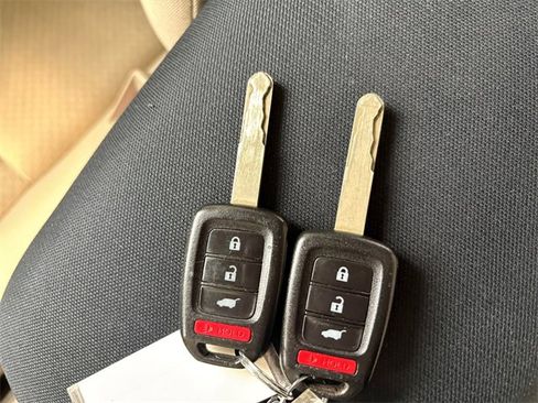 Used 2015 Honda CR-V LX image 19