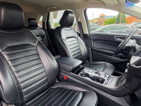 Used 2020 Ford Edge SEL AWD/4WD image 14