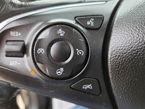 Used 2020 Buick Enclave Premium w/ Sun and Sites Package image 13