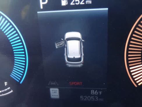 Used 2024 Hyundai Kona SEL AWD/4WD image 24