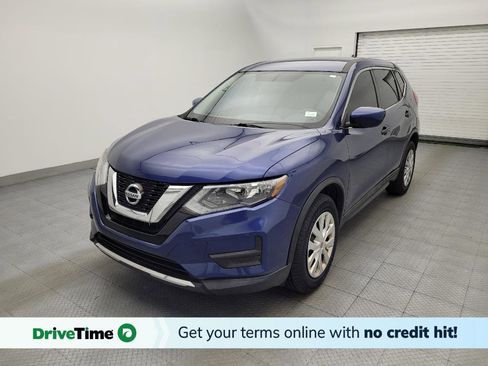 Used 2017 Nissan Rogue S AWD/4WD image 1