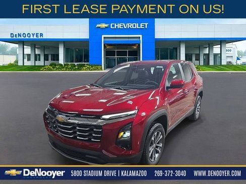 New 2026 Chevrolet Equinox LT w/ Convenience Package II image 1