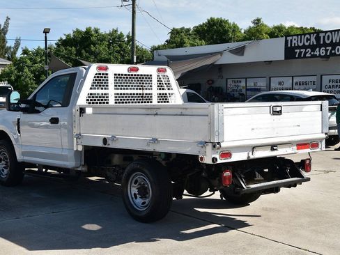 Used 2018 Ford F250 XL RWD image 4