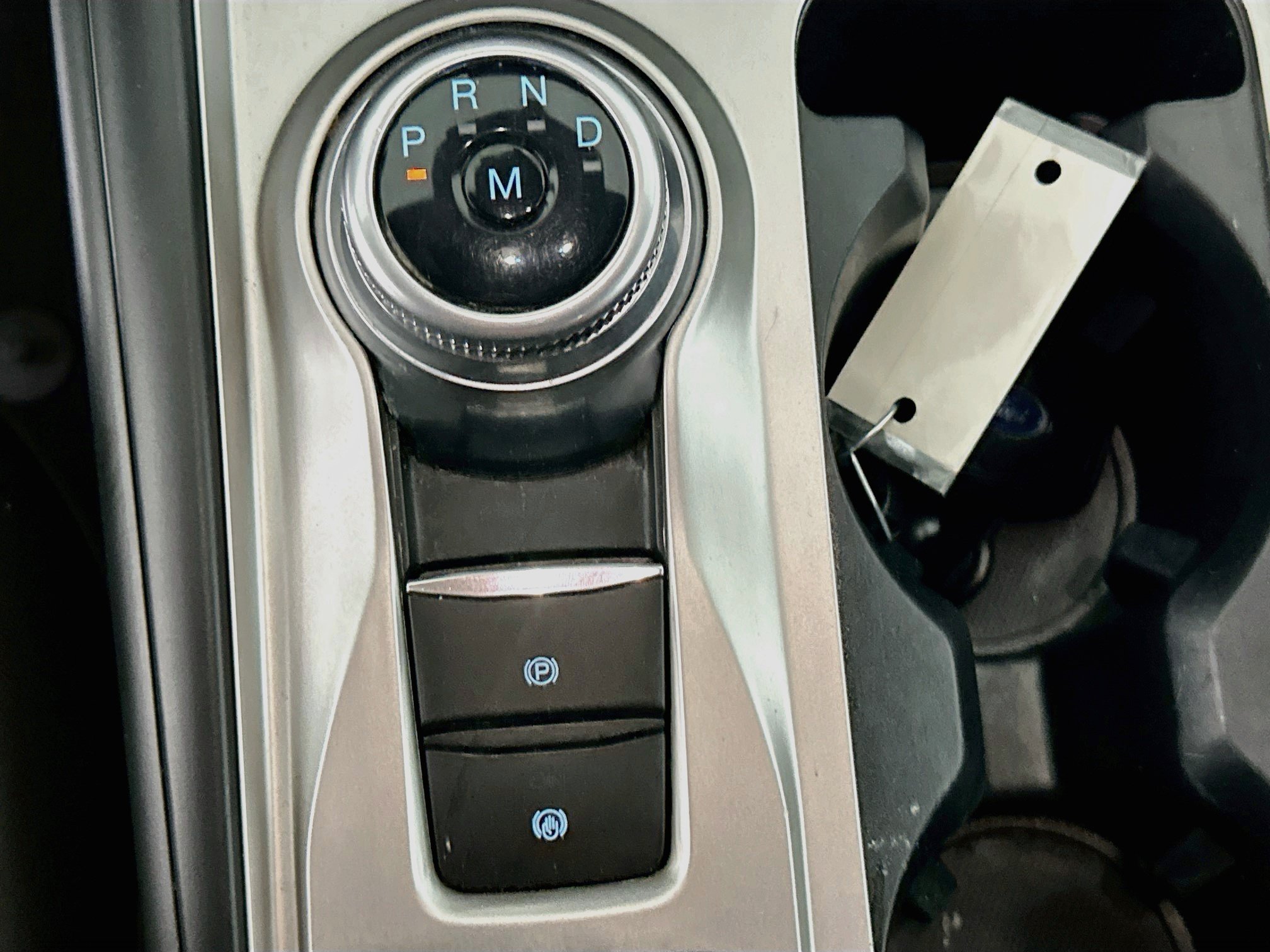 Used 2020 Ford Explorer XLT RWD image 24